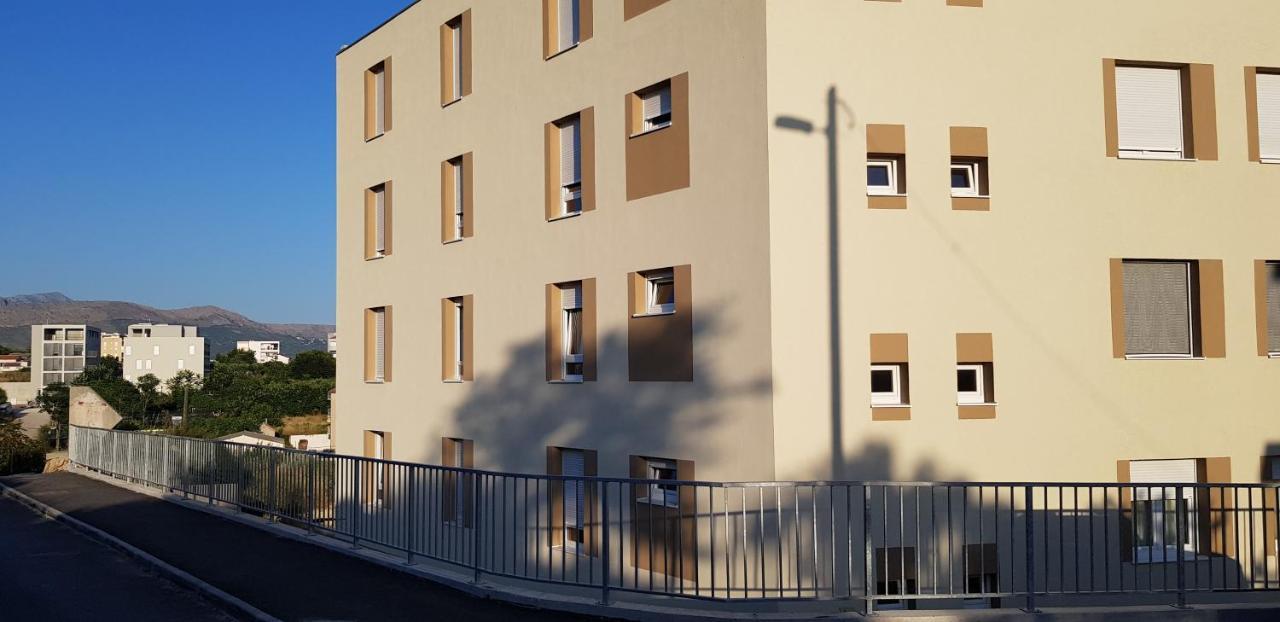 Salsa Split - Cozy Apartment Экстерьер фото